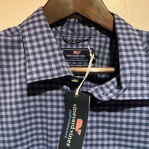 Vineyard Vines Button Up *BRAND NEW*
